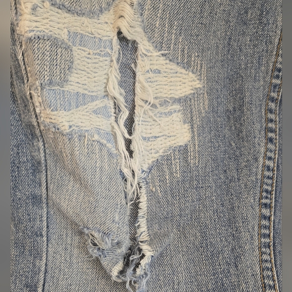 RE/Done Originals Light Wash Distressed Jeans Sz 28 - Picture 8 of 11